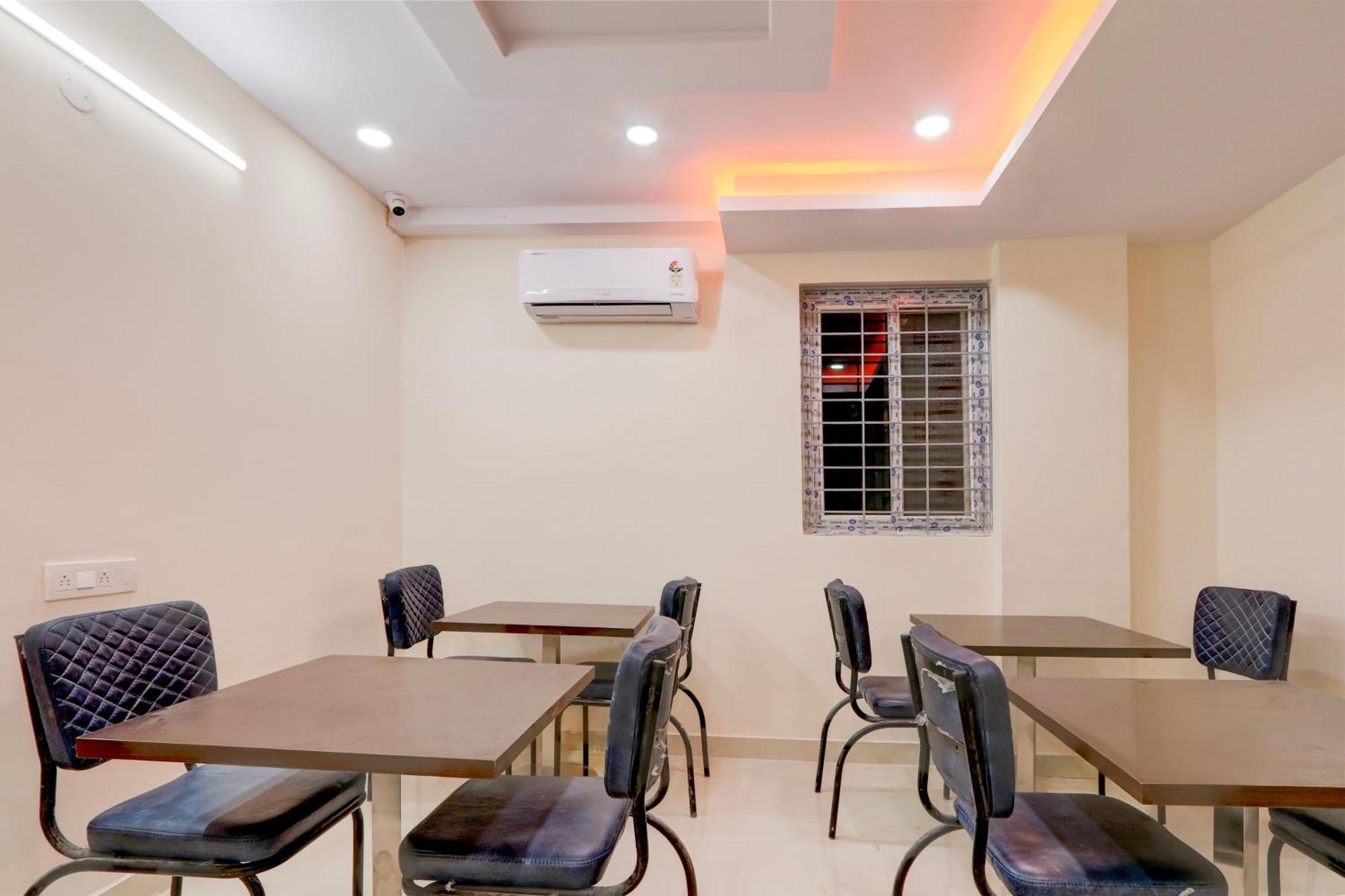 Super Townhouse Nanak Ram Guda Near Waverock Sez Χιντεραμπάντ Εξωτερικό φωτογραφία