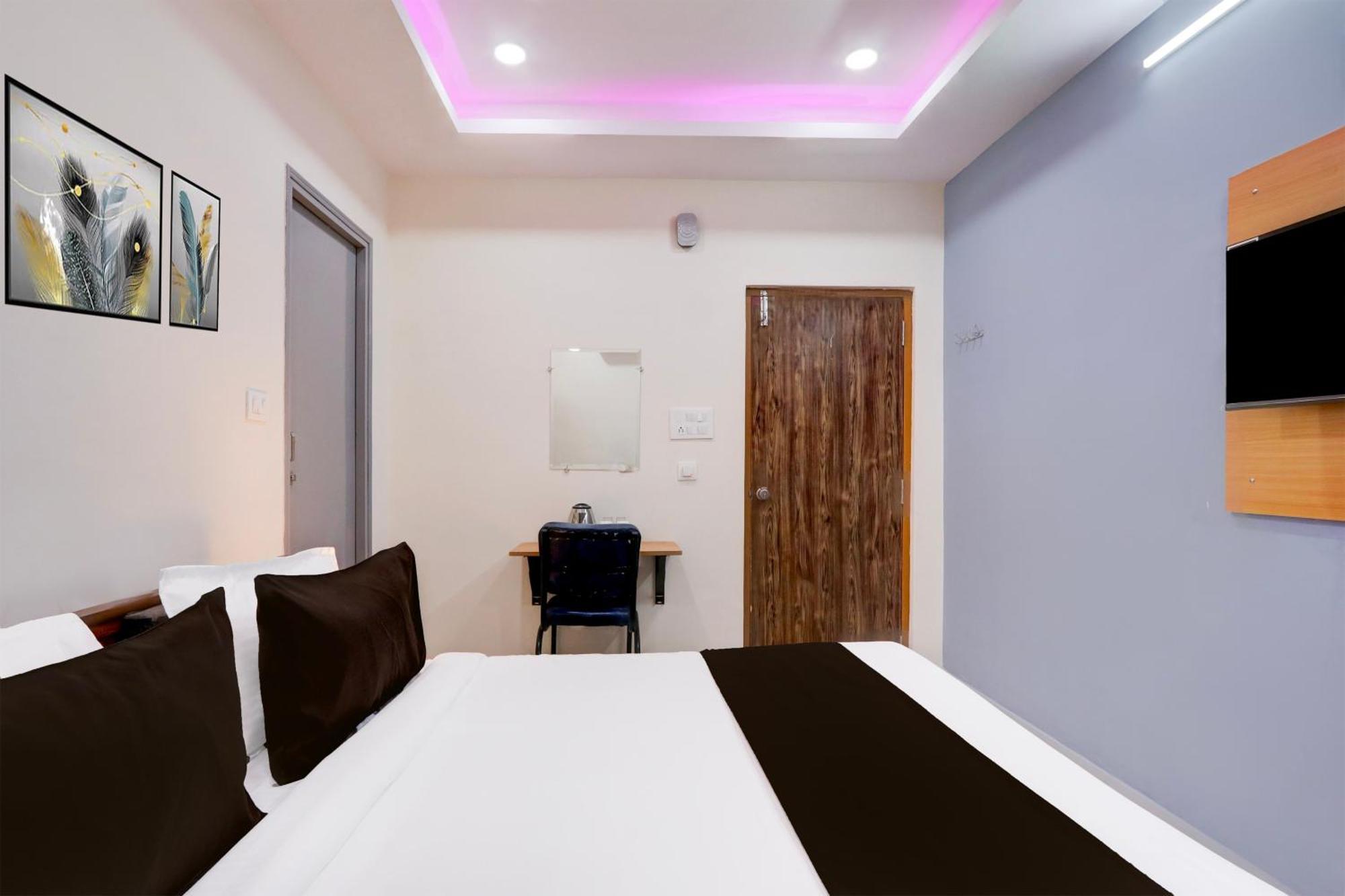 Super Townhouse Nanak Ram Guda Near Waverock Sez Χιντεραμπάντ Εξωτερικό φωτογραφία