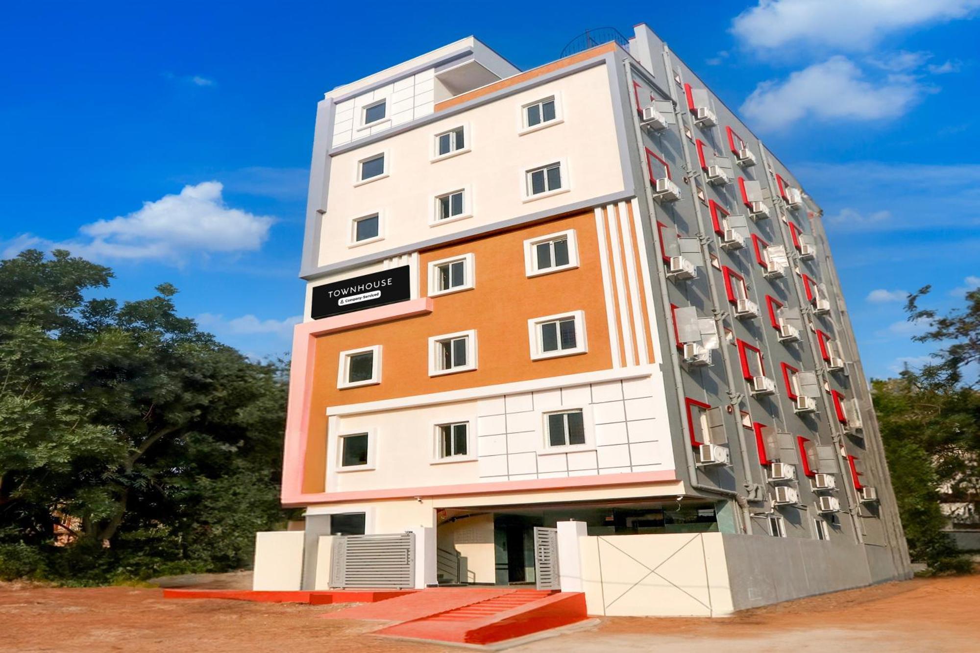 Super Townhouse Nanak Ram Guda Near Waverock Sez Χιντεραμπάντ Εξωτερικό φωτογραφία