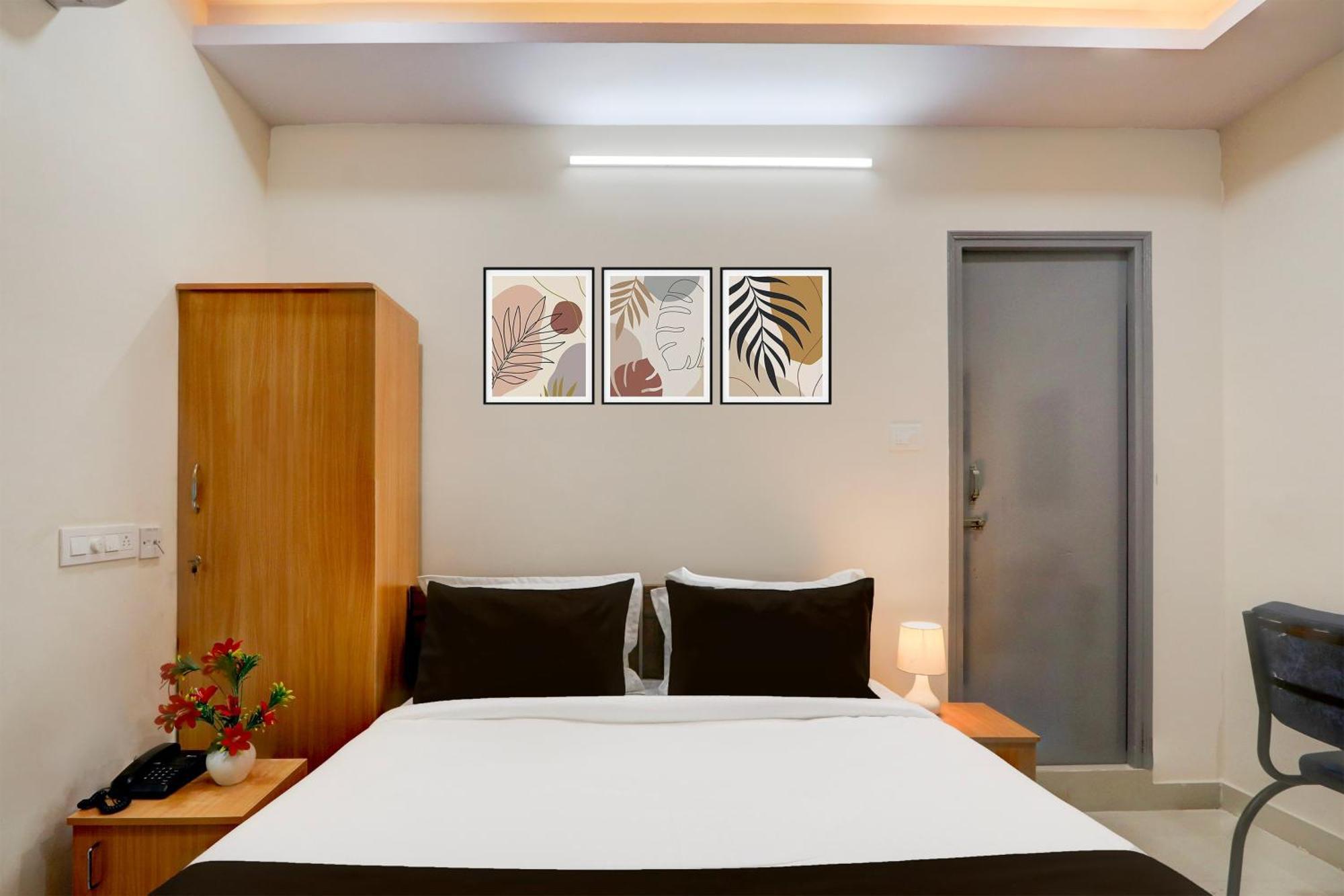 Super Townhouse Nanak Ram Guda Near Waverock Sez Χιντεραμπάντ Εξωτερικό φωτογραφία